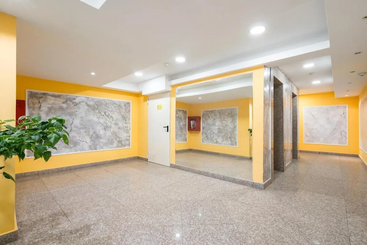 G&G Comfort Suites 2136 Bucharest